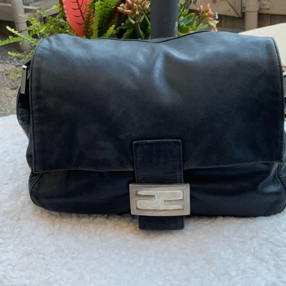 Fendi Baguette leather handbag